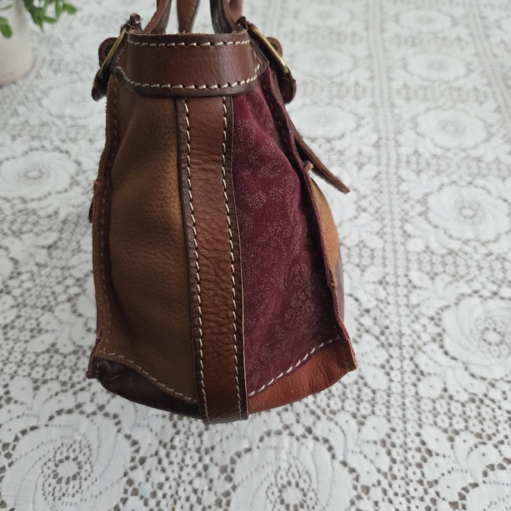 Vintage Fossil Patchwork Leather Shoulder Bag in Warm Tones - Picture 5 of 15